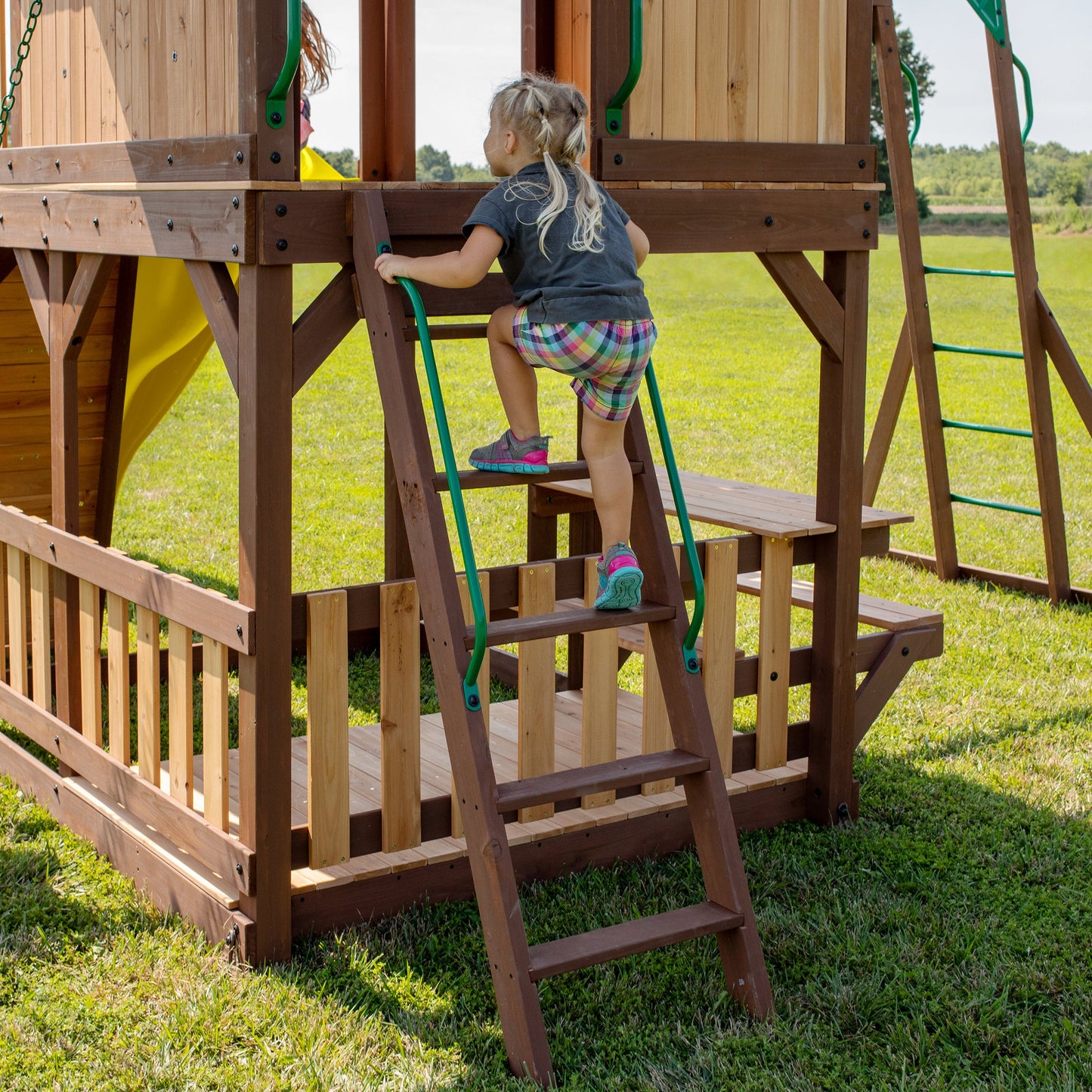 SpaVida Skyfort II Swing Set with 10-Foot Wave Slide