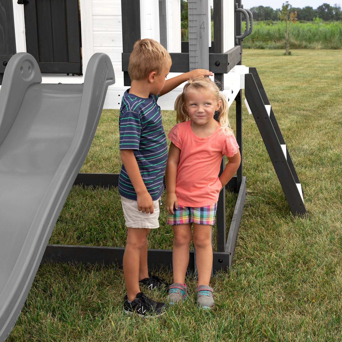 SpaVida Sweetwater Heights Elevated Playhouse by Backyard Discovery