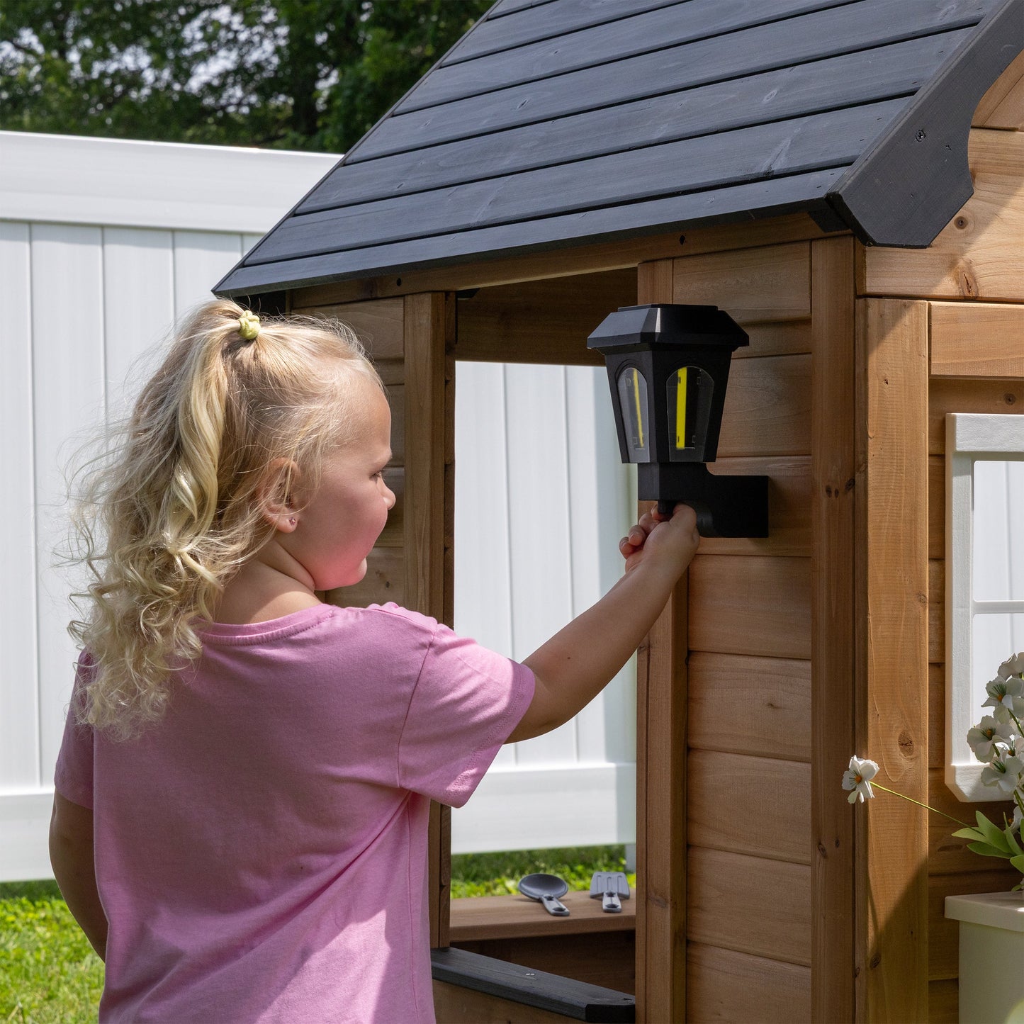 SpaVida Mystic Playhouse by Backyard Discovery