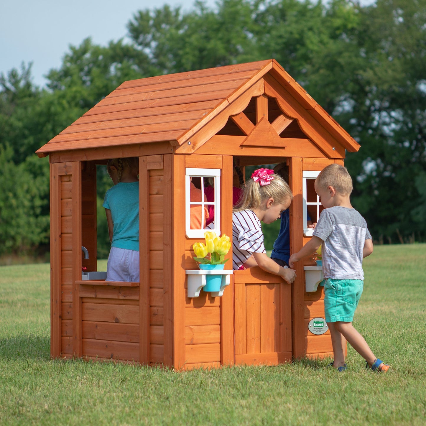SpaVida Timberlake Playhouse by Backyard Discovery