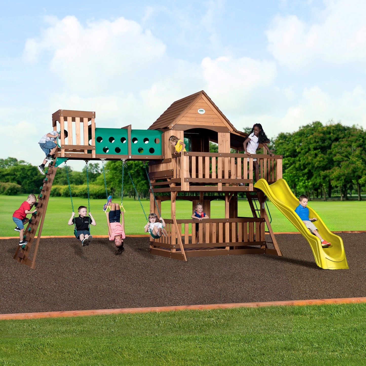 SpaVida Woodridge Elite Swing Set – Backyard Discovery