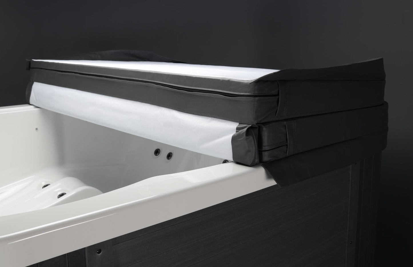 SpaVida Vellamo L Outdoor Hot Tub